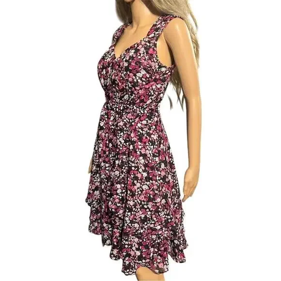 White House black market Fit Flare 4 Floral Black Feminine - Picture 5 of 10